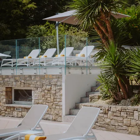 Gelso Park And Private Pool, View, Ac, فيلة